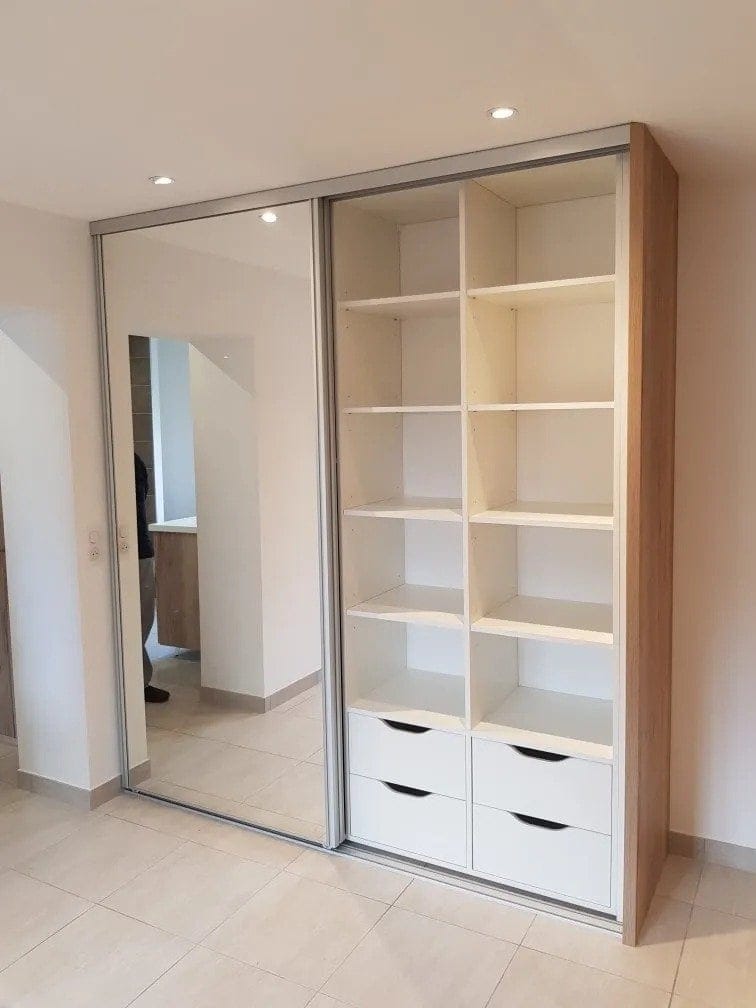 Dressing blanc et rangements
