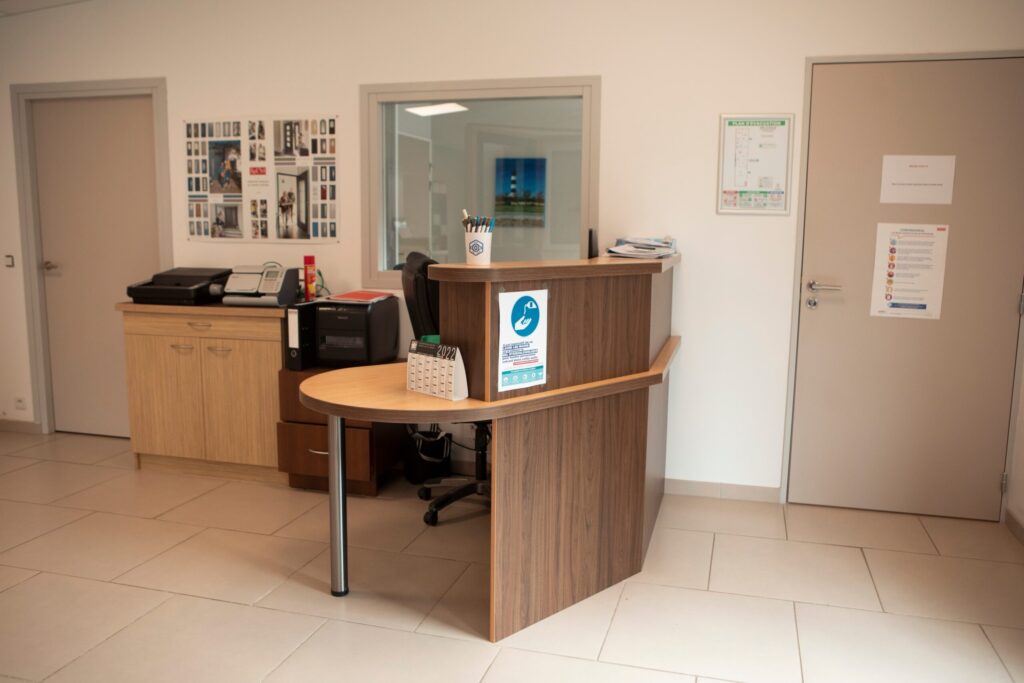 JC DUCLOS - MENUISERIE À BOLBEC, DU HAVRE À ROUEN - Depuis plus de 35 ans, nous transformons vos projets en réalisations durables et esthétiques