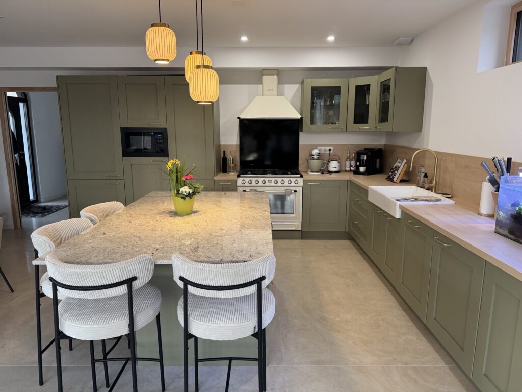 JC DUCLOS - MENUISERIE À BOLBEC, DU HAVRE À ROUEN - Depuis plus de 35 ans, nous transformons vos projets en réalisations durables et esthétiques